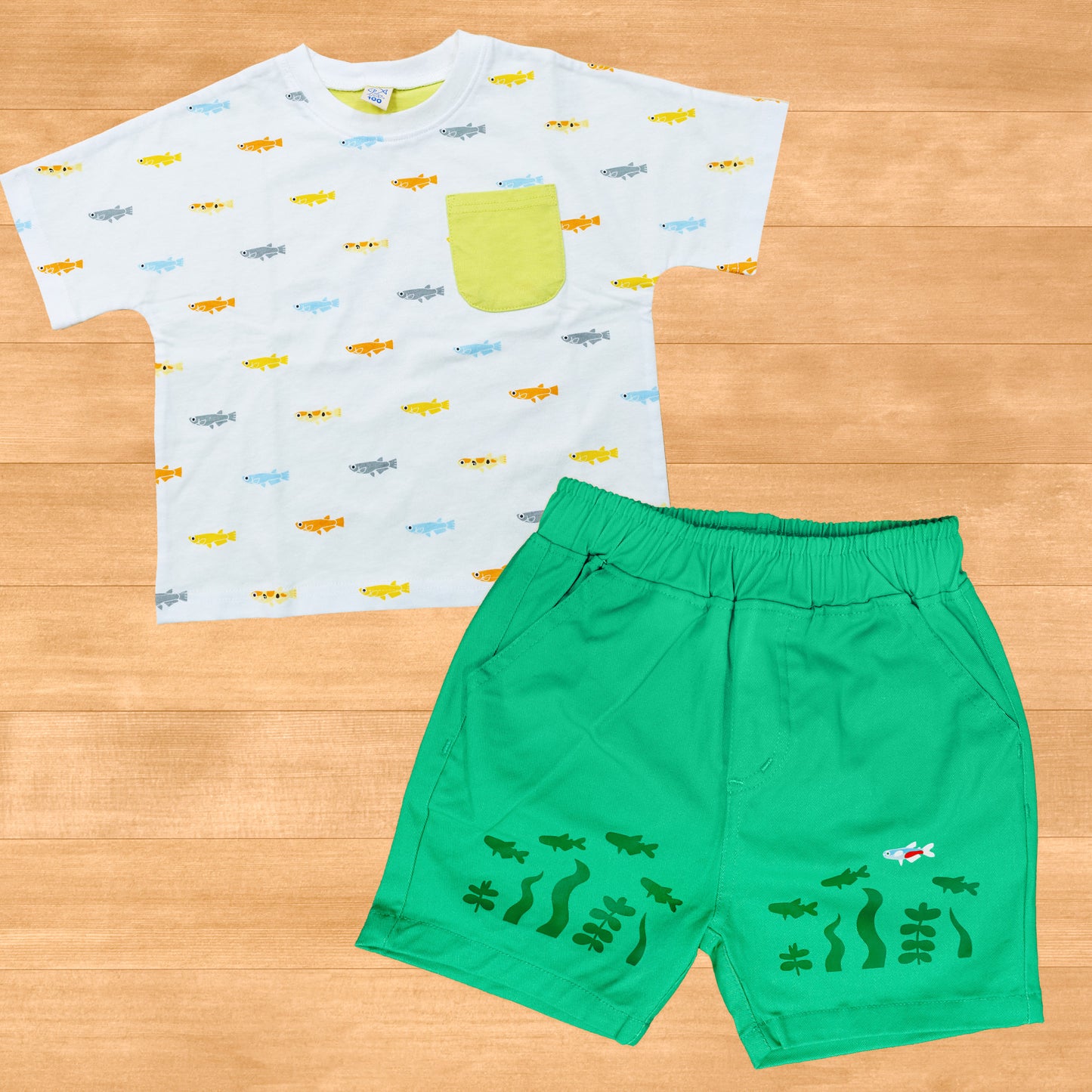 メダカ&水草!子供服上下セット